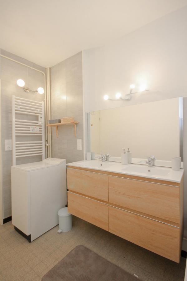 Coquet Appartement Type 2 De 56 M² En Centre Ville Briancon  Luaran gambar