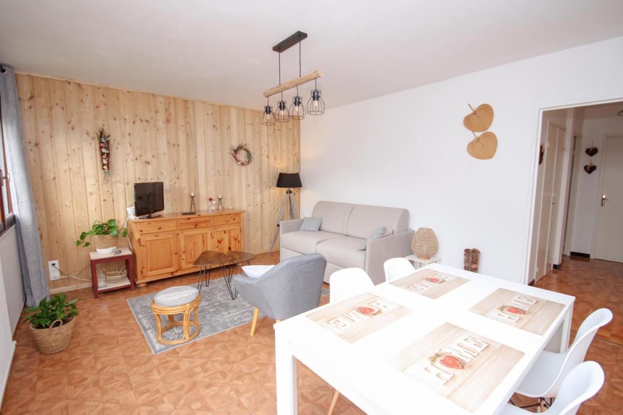 Coquet Appartement Type 2 De 56 M² En Centre Ville Briancon  Luaran gambar