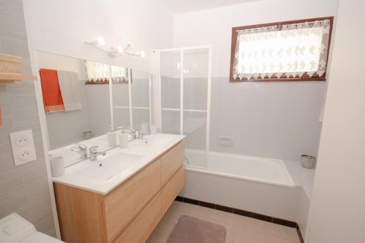 Coquet Appartement Type 2 De 56 M² En Centre Ville Briancon  Luaran gambar